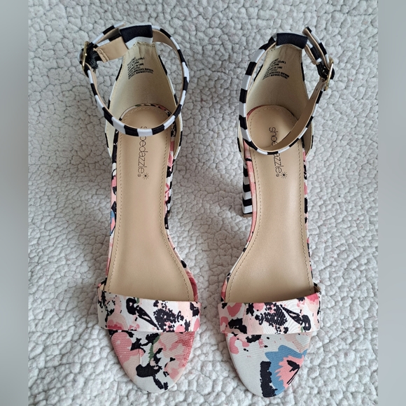 Shoe Dazzle Black and Pink Striped Heels - Picture 2 of 9